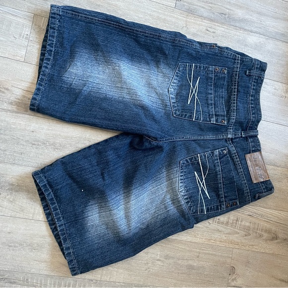 Blue washed denim jorts - Picture 2 of 4